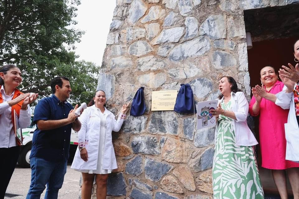 Zihuatanejo, primer municipio de Guerrero con certificación como Promotor de la Salud