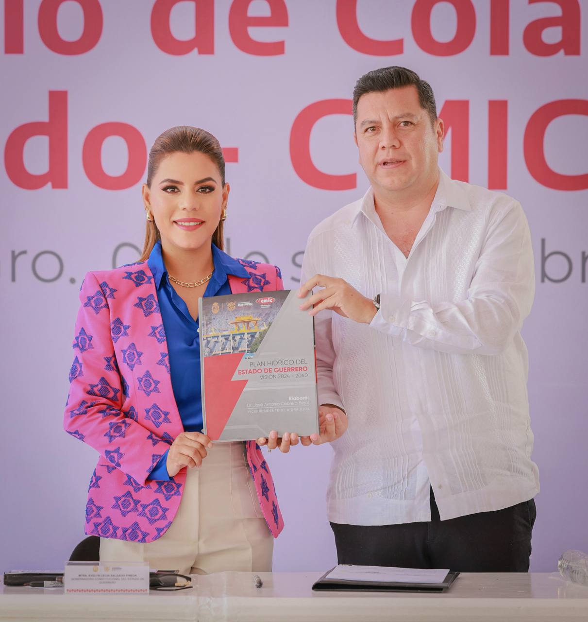 La gobernadora Evelyn Salgado firmó un convenio con la CMIC para fomentar la profesionalización de trabajadores de la construcción en Guerrero