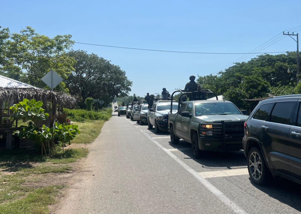 Se mantiene fuerte presencia de instancias de seguridad en Tecpan de Galeana