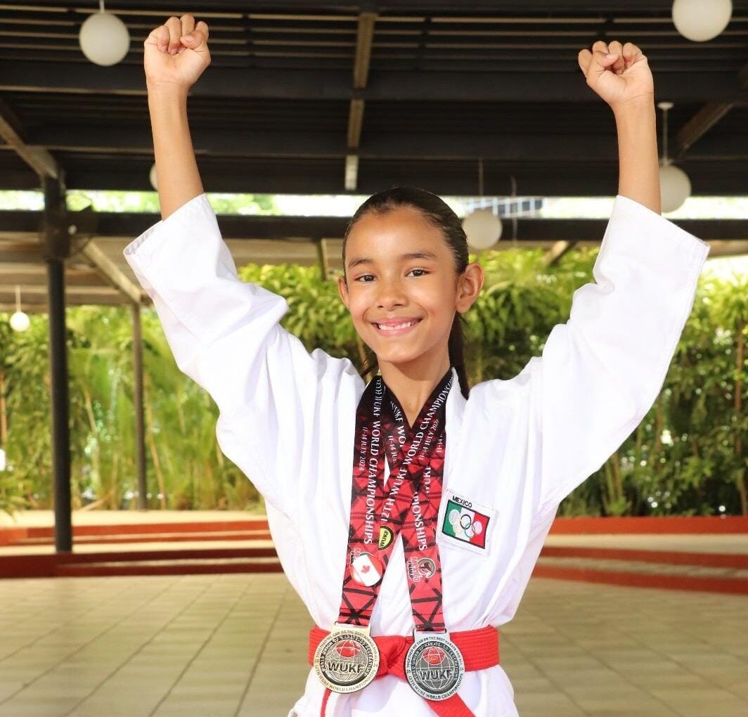 En acción campeona Mundial Harumi Sánchez