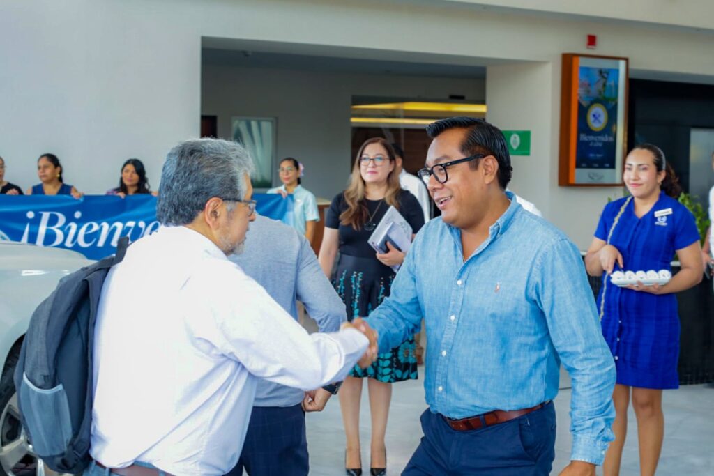 Permanece la Convención Internacional de Minería en Acapulco