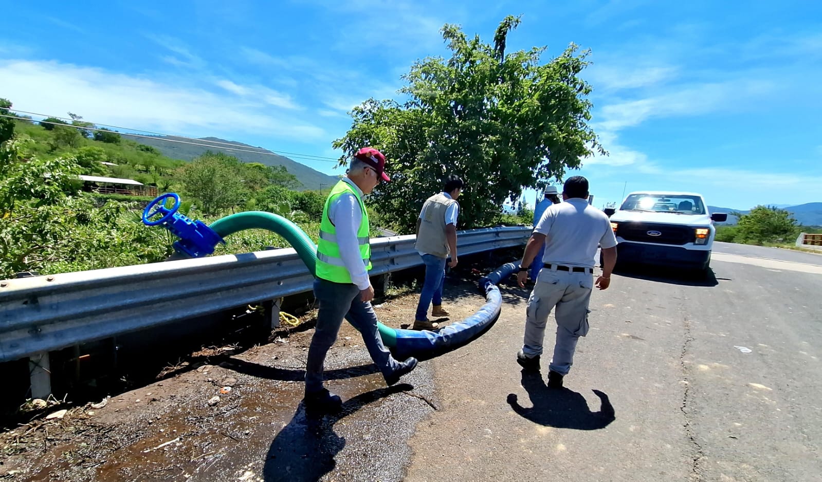 Continúan trabajos de desfogue en laguna de Tixtla; se desalojan 1,250 litros/segundo con más equipo de bombeo