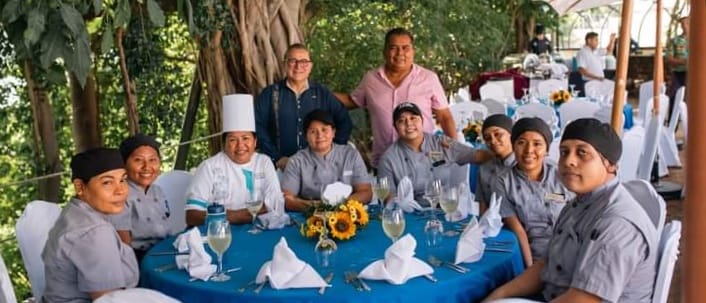 Celebran Día del Cocinero y Chefs en los Hoteles Azul Ixtapa