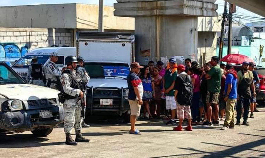 En Acapulco… Elementos de la GN detienen a 2 sujetos que presuntamente iban a matar a una mujer