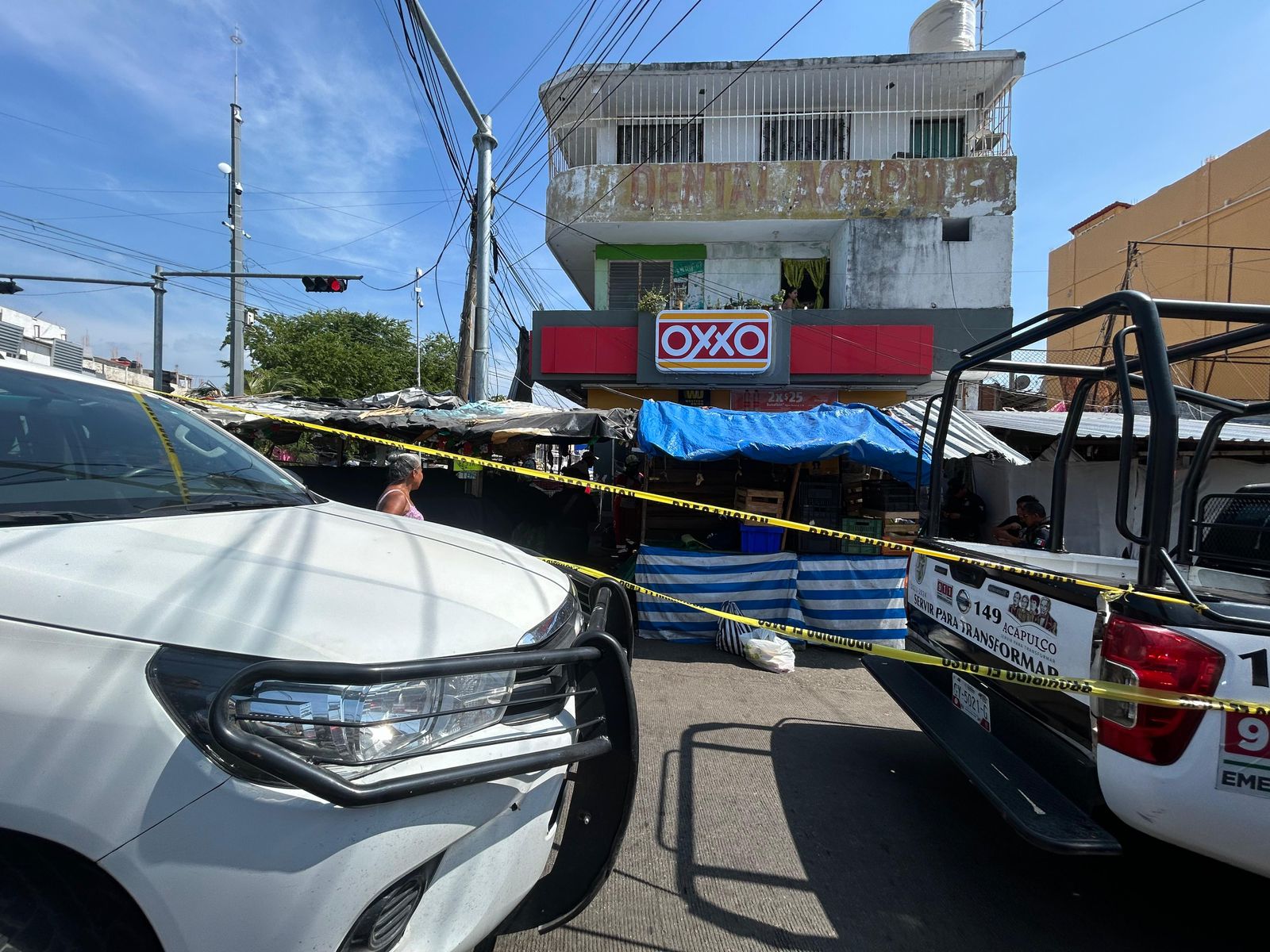 En Acapulco… Un comerciante asesinado a balazos y dos heridos frente al Mercado Central