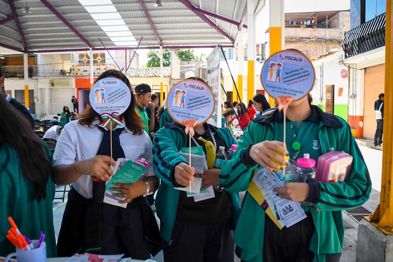 Gobierno de Guerrero previene el embarazo adolescente desde el territorio