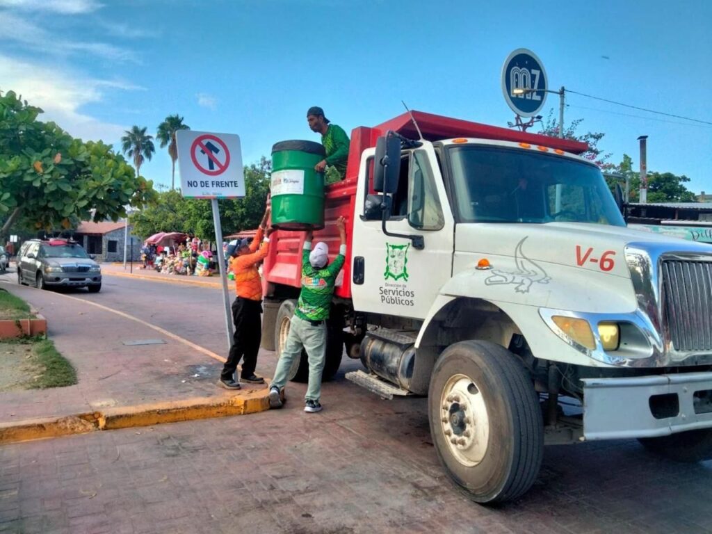 Intensifican, limpieza en recolección en zonas turísticas de Ixtapa Zihuatanejo.