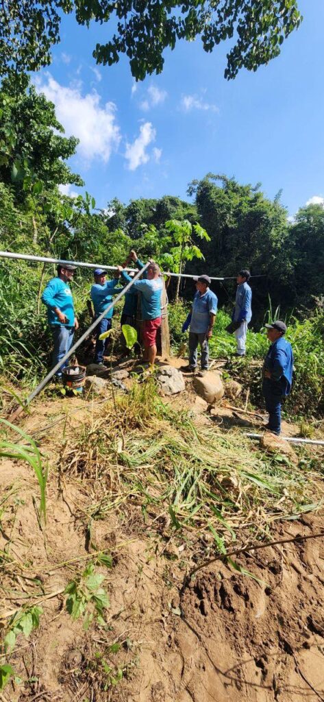 CAPAZ repara sistema de agua potable del Calabazalito y La Vainilla, lo deja funcionando al 100%