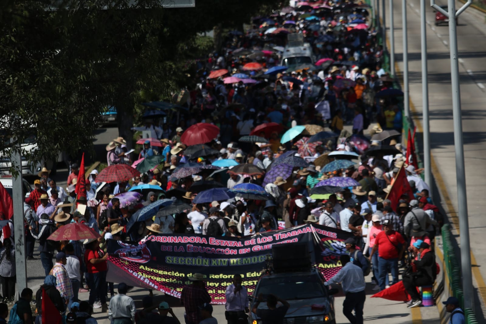 El viernes en Chilpancingo… Marchan cetegistas para entregar su pliego petitorio al gobierno