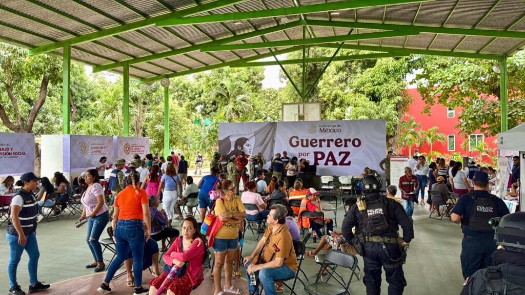 Con la Feria de Paz, el Gobierno de Guerrero acerca servicios gratuitos y actividades lúdicas al puerto de Acapulco