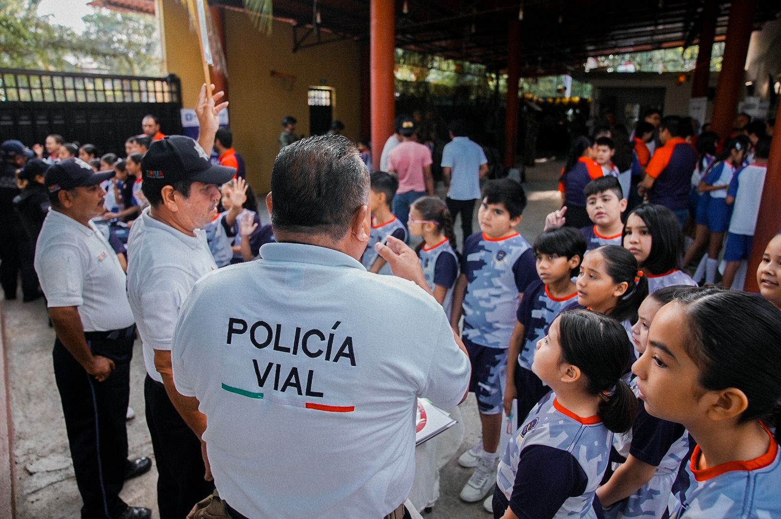 Gobierno de Zihuatanejo busca lograr una mejor relación con la ciudadanía