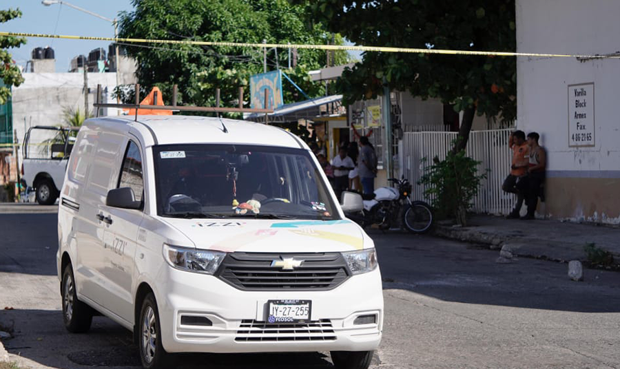 En Acapulco… Muere empleado de IZZI al caer de un poste de cinco metros