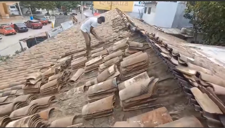 Denuncian crisis laboral de obreros de techados en la Costa Grande de Guerrero