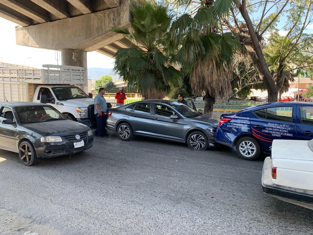 Una mujer resulta lesionada en accidente vial en Chilpancingo