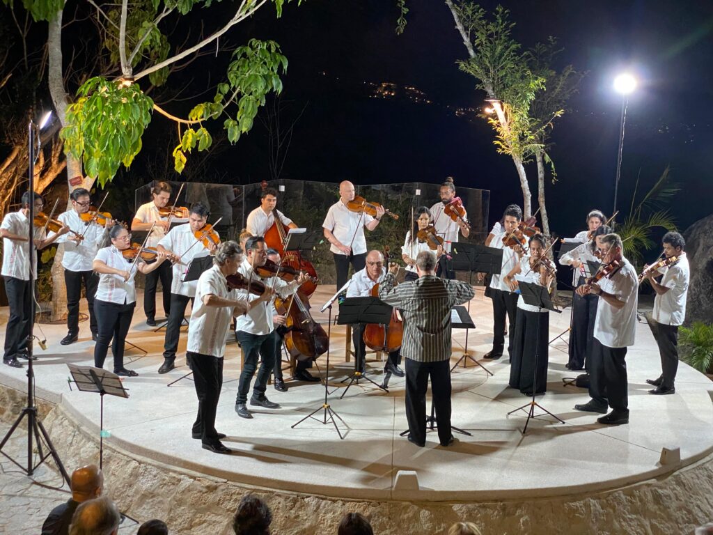 Emblemático concierto de la Orquesta Filarmónica en el Jardín Botánico de Acapulco