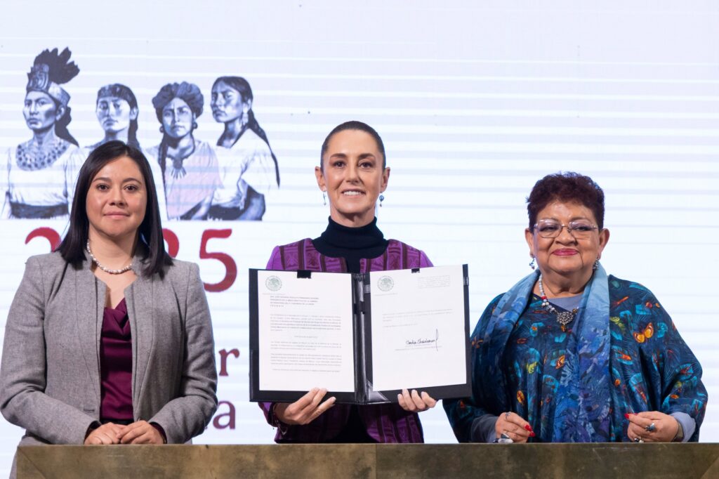 Claudia Sheinbaum presenta iniciativa constitucional para fortalecer la soberanía nacional y rechazar injerencismo