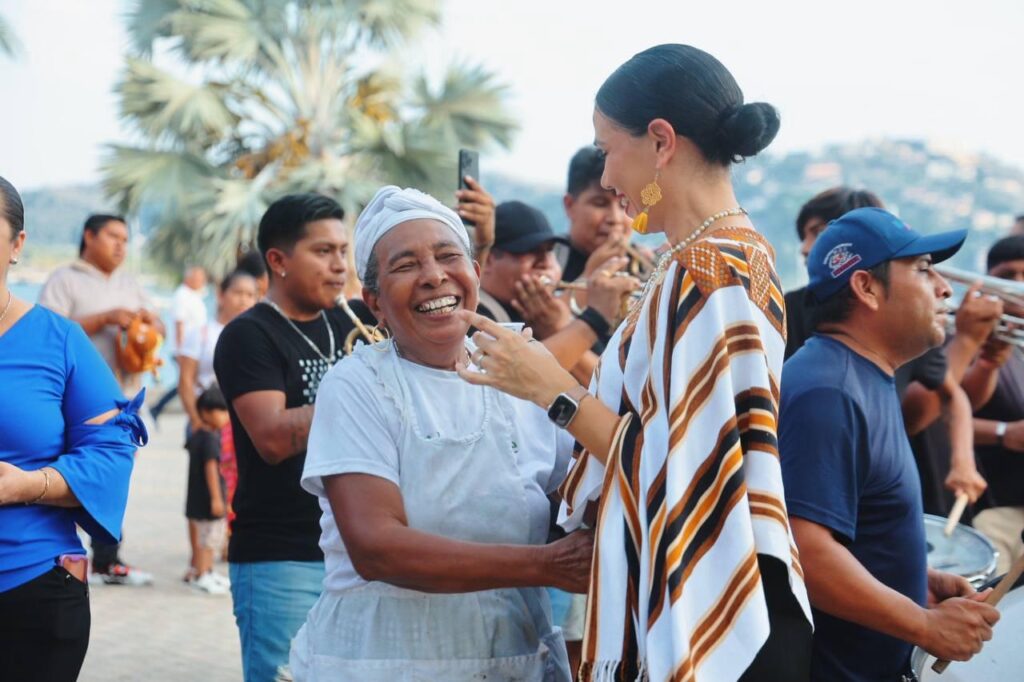 Celebra gobierno de Zihuatanejo de Azueta, el día internacional de las lenguas maternas