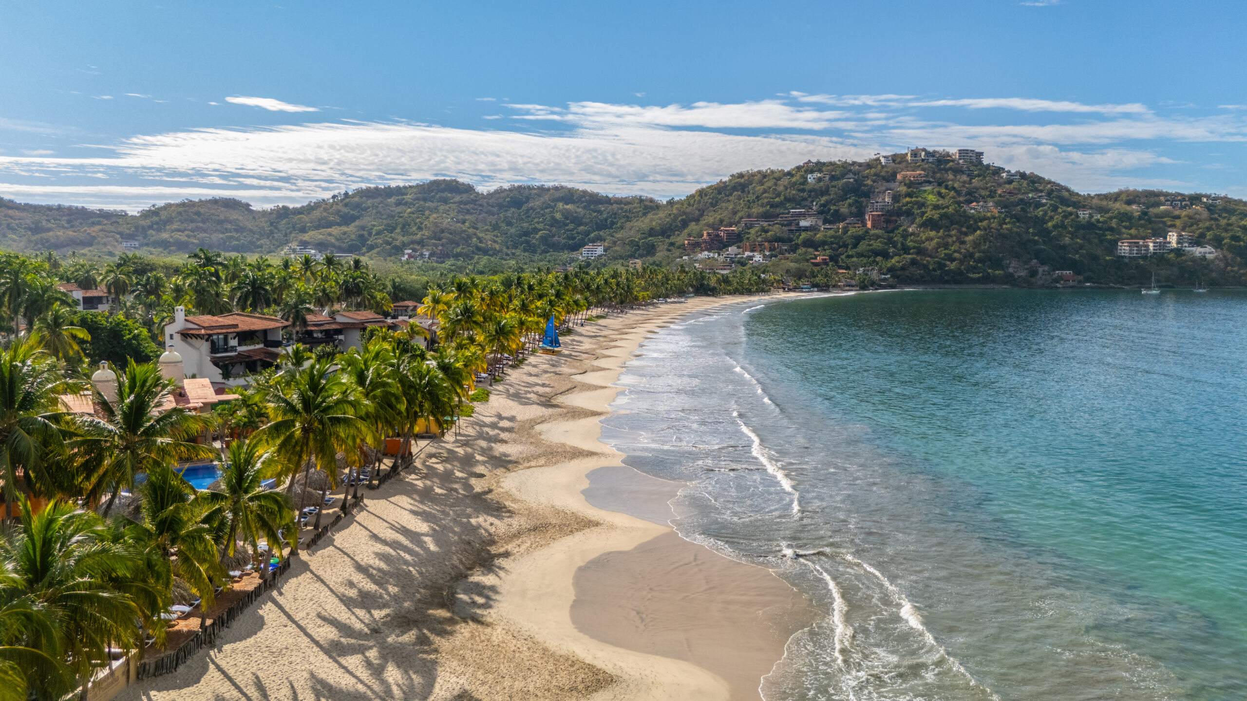 Playa La Ropa se posiciona entre las 10 mejores playas de México en los Travellers’ Choice Awards 2025 de TripAdvisor