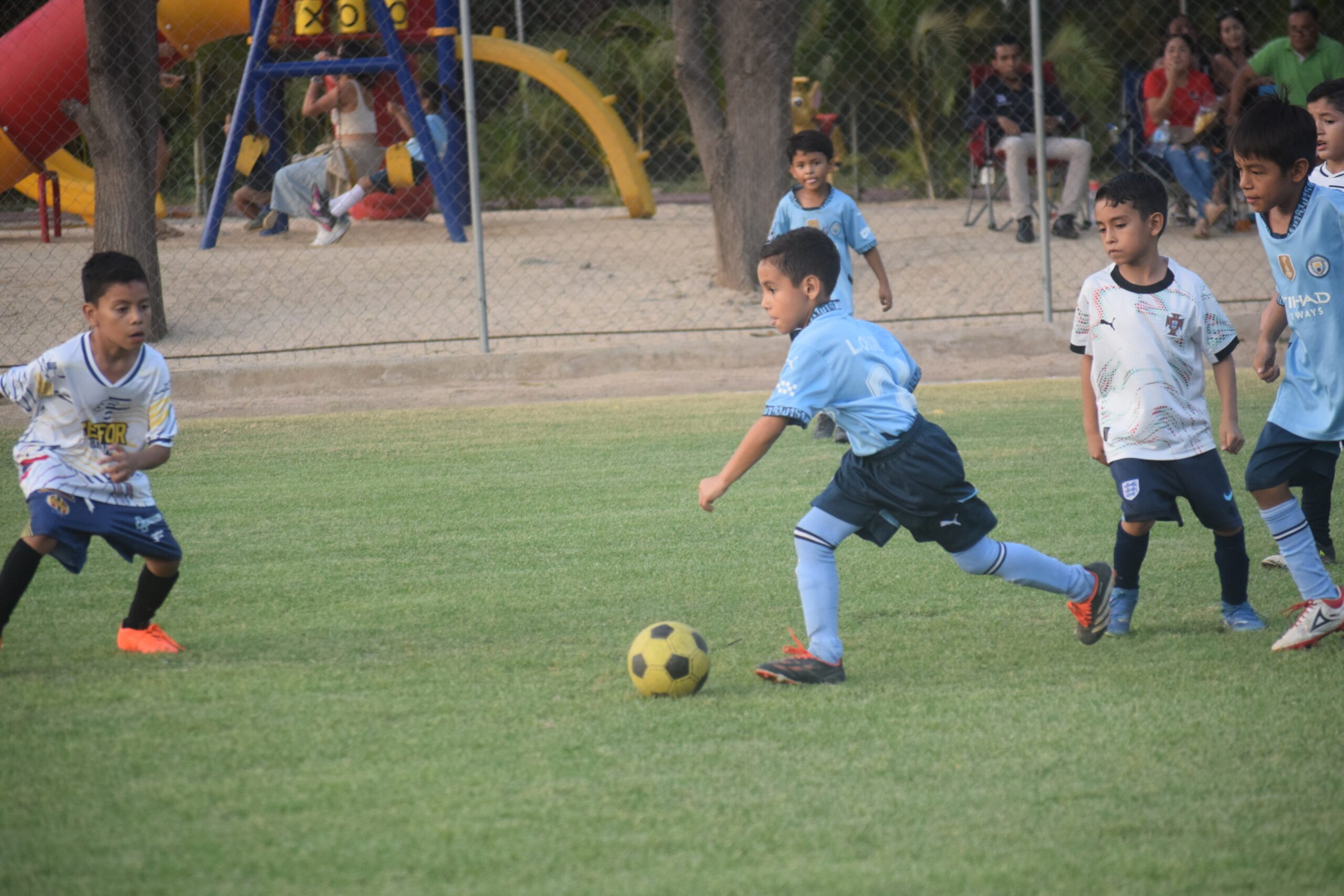 Los Súper Campeones vencen 6-0 a Cefor Ixtapa en partido de preparación