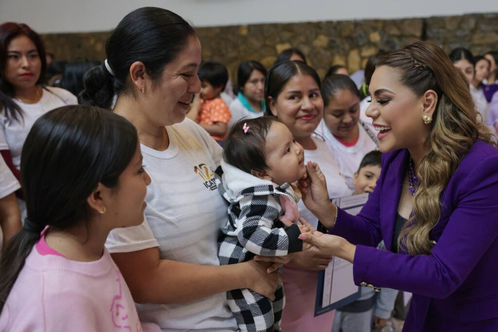 Las mujeres son el corazón de la transformación en Guerrero: Evelyn Salgado