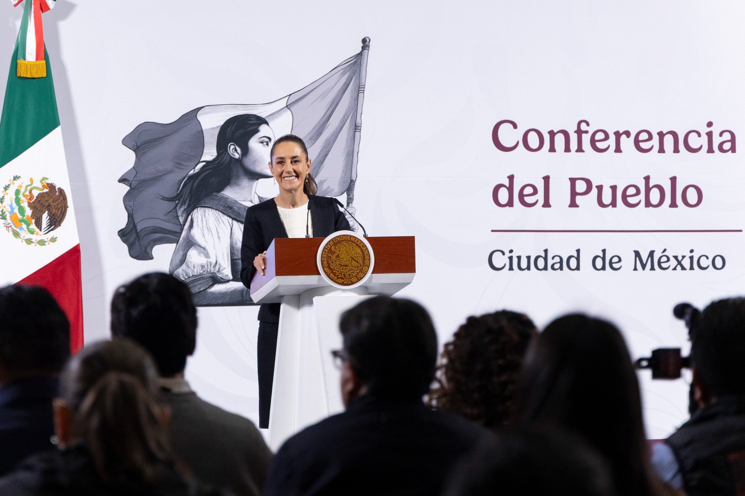 Claudia Sheinbaum resalta el empoderamiento de las mujeres y anuncia Feria Nacional de Empleo para Mujeres en el marco del 8M