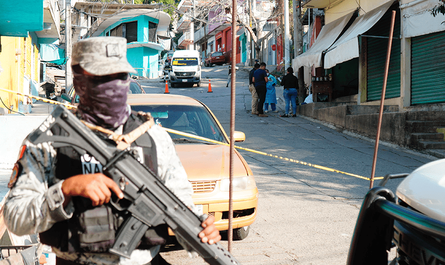 Asesinan a Checadora de Urvan a Balazos en Acapulco