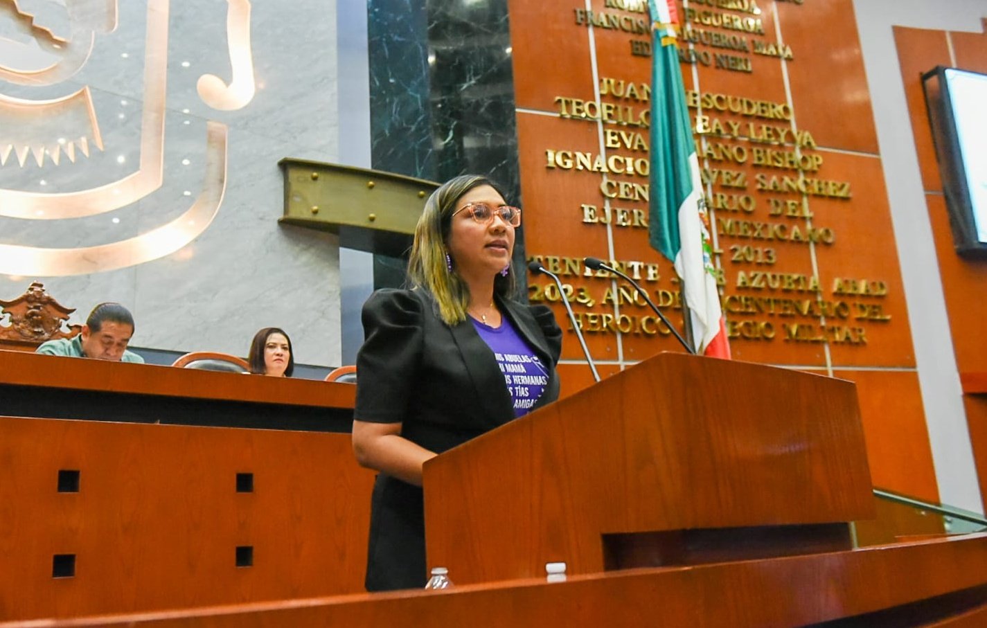 Propone diputada insumos menstruales gratuitos en ceresos de Guerrero 