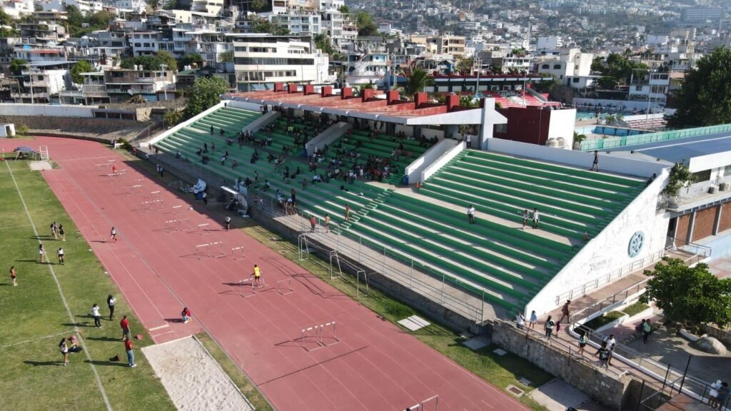 Realizan trabajos de rehabilitación en la Unidad Deportiva Acapulco