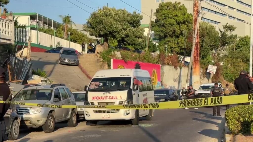 Asesinan a balazos a chofer de Urvan en Acapulco