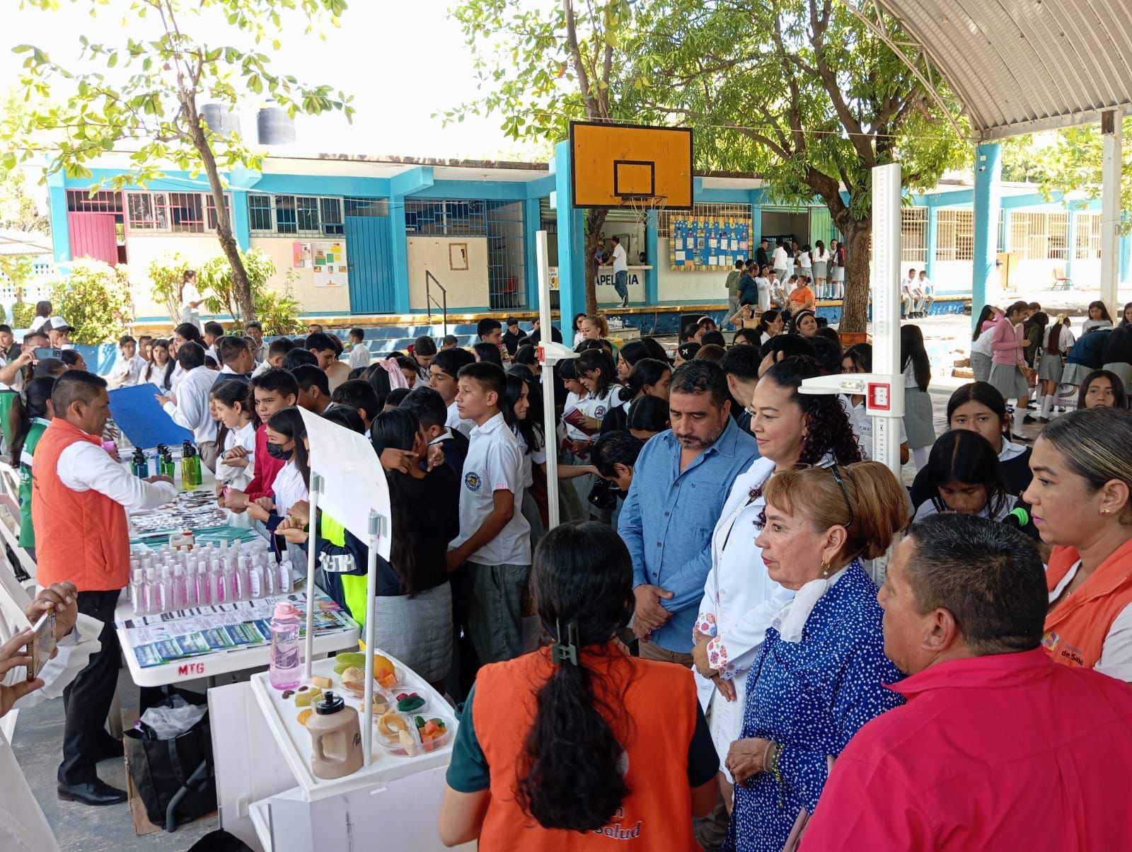 Refuerza SSG acciones de promoción de la salud para estudiantes en Tecpan de Galeana