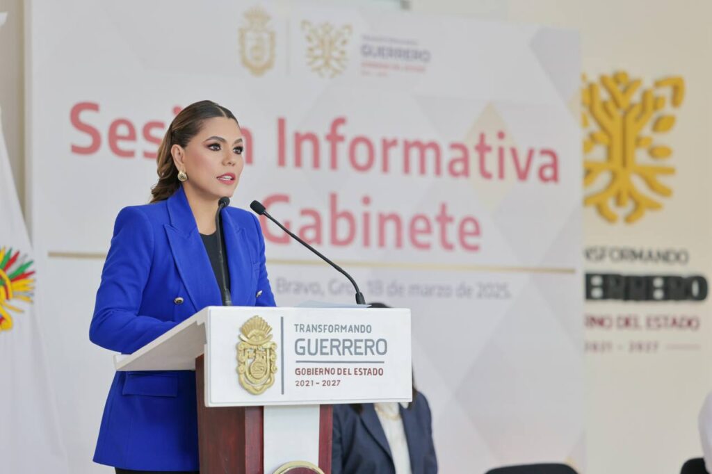 Encabeza Evelyn Salgado sesión informativa de gabinete con resultados en turismo, fomento económico y atención a incendios forestales en Guerrero