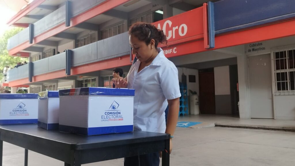 En Chilpancingo… Poca participación en elección de los consejeros en la UAGro