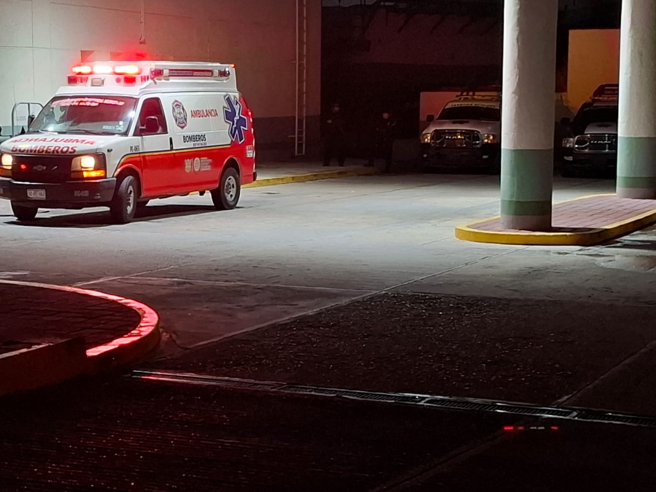 En autopista del Sol, en Eduardo Neri… Atacan y hieren a balazos al alcalde de Metlatónoc y a su esposa