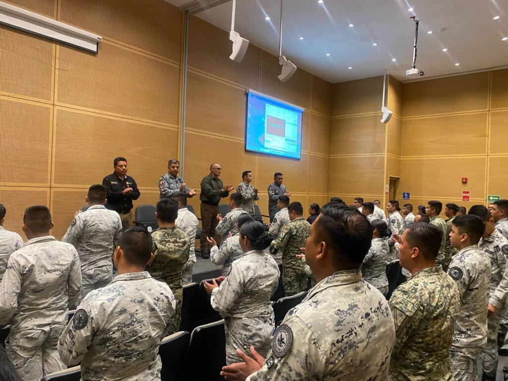 Concluye capacitación de elementos en la operación del sistema de emergencia 911