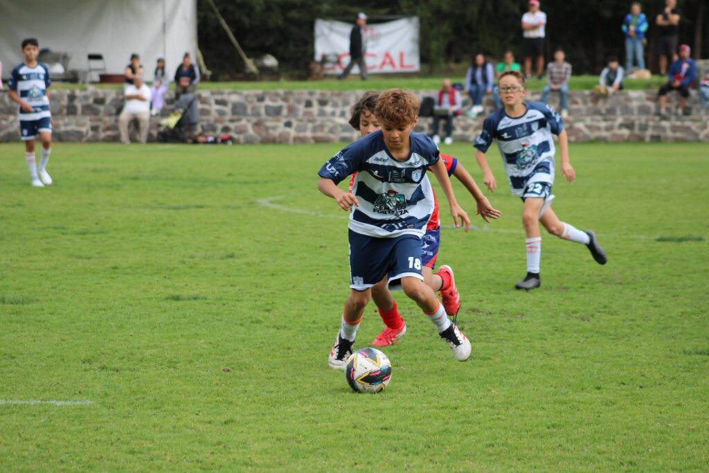 Santiago Ríos jugará la final de las fuerzas básicas sub-11