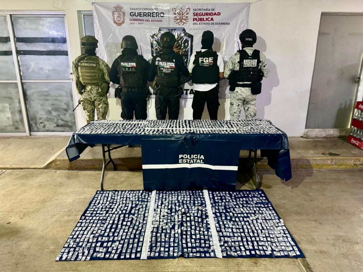 SSP Guerrero y fuerzas de seguridad aseguran más de 2 mil dosis de presunta droga en Acapulco