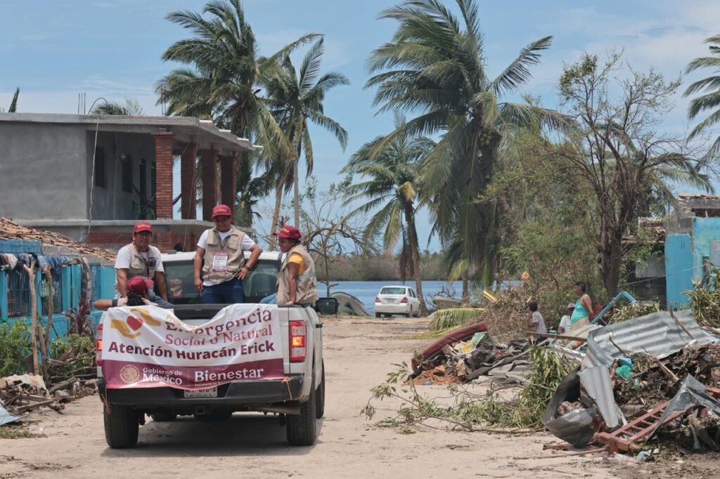 Arranca Censo de Bienestar en Oaxaca y Guerrero tras impacto del huracán Erick
