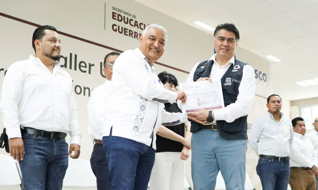Inicia SEG talleres de capacitación a docentes en la atención de emergencias por riesgos naturales