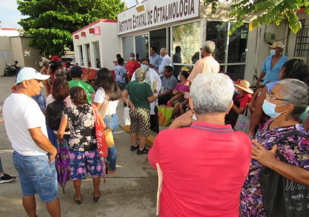 Beneficia el Instituto Estatal de Oftalmología a más de 500 pacientes en jornada de atención
