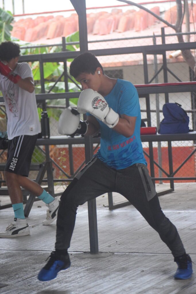 Pugilistas del club Torito Boxing en breve viajarán a la capital del estado