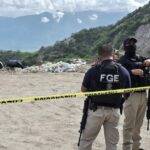 Hallan cuerpo embolsado de un hombre con signos de tortura en las afueras de Chilpancingo