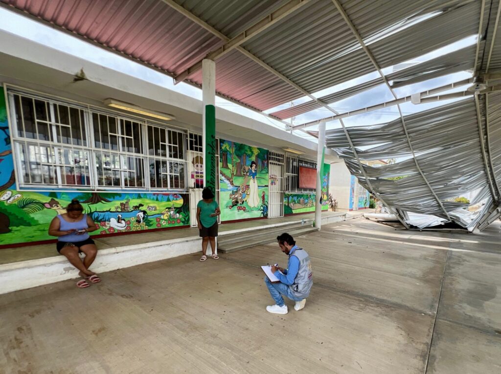 Avanza inspección y evaluación de daños en escuelas de la Costa Chica