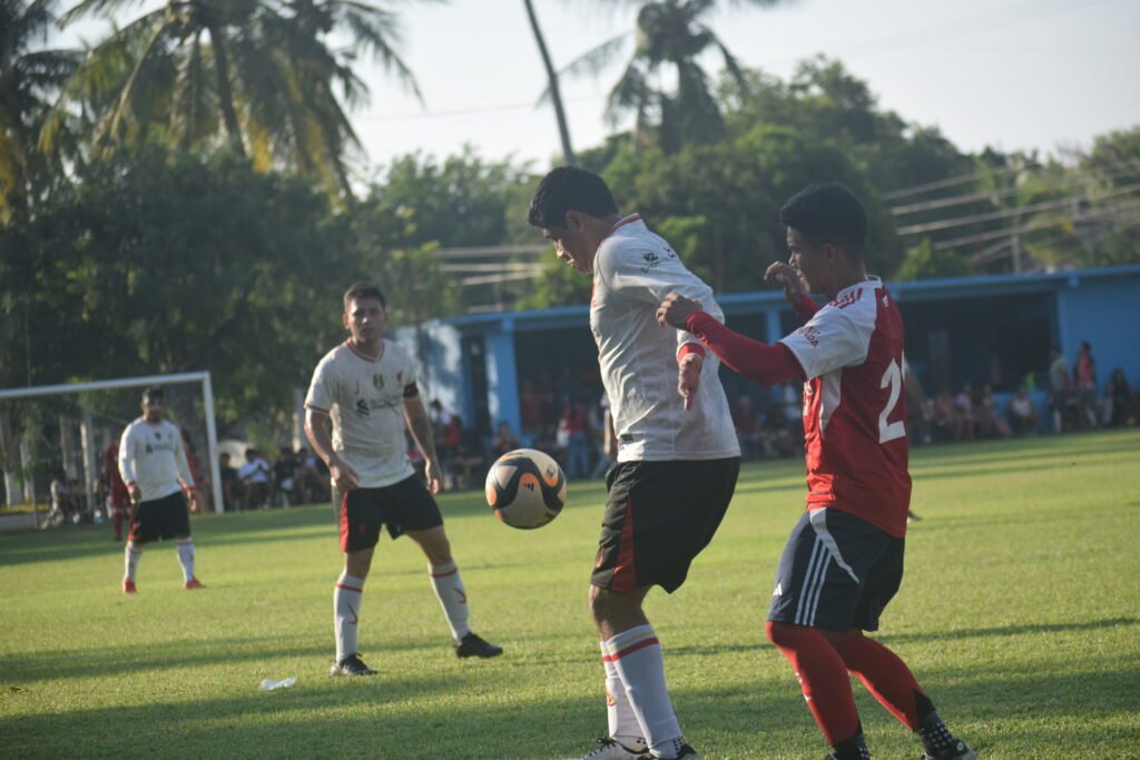 Aguilar FC e Inter Compas se coronan en la liga municipal Teniente José Azueta