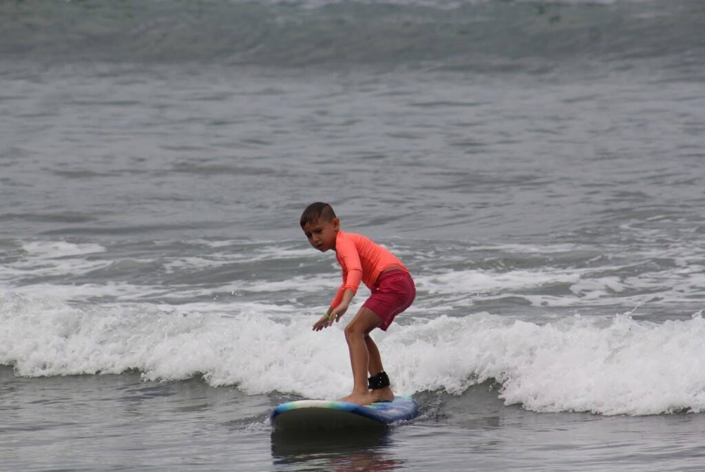 Ixtapa Zihuatanejo impulsa el surf como deporte olímpico en Playa La Madera