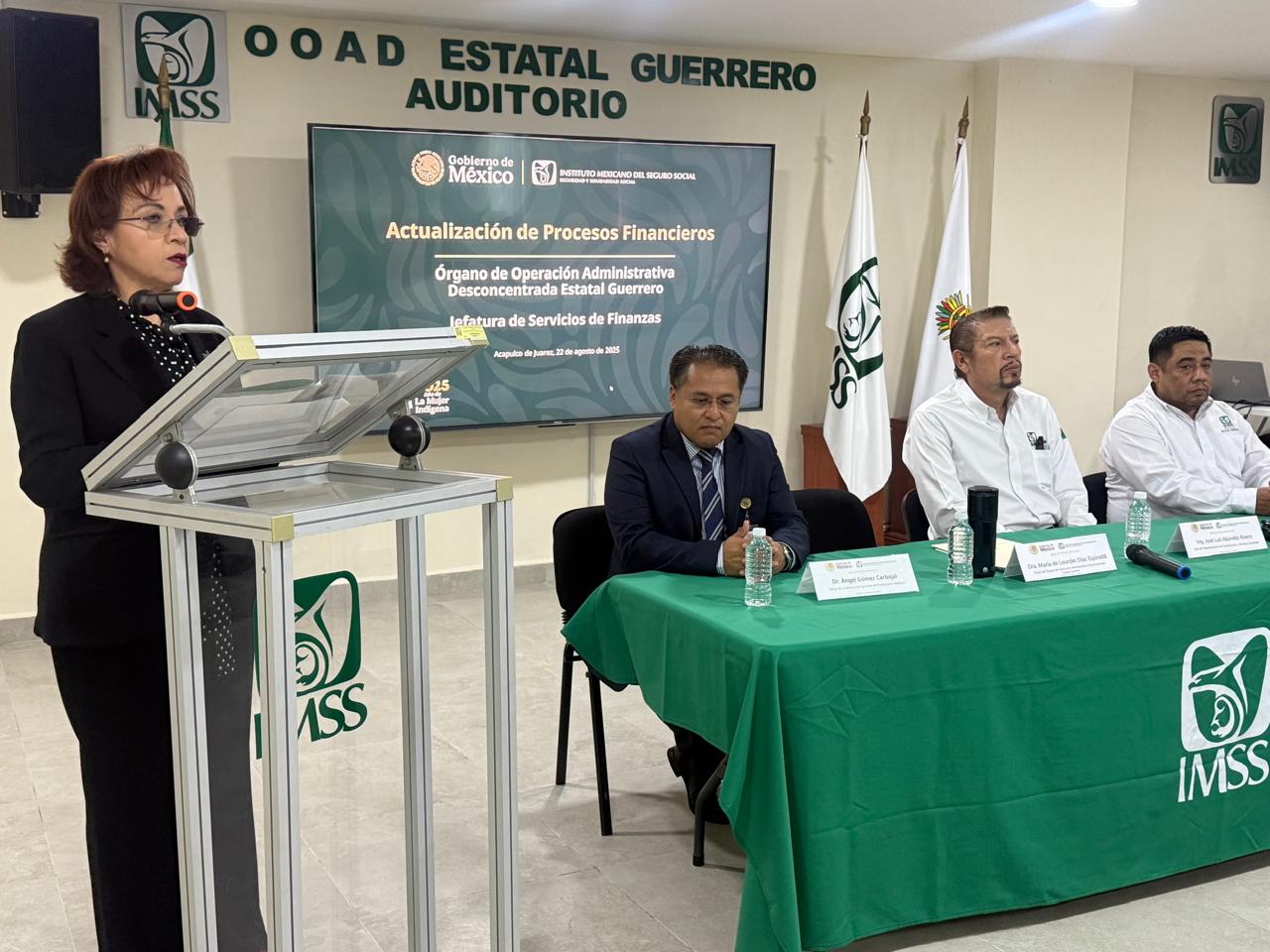 Fortalece IMSS Guerrero procesos financieros con capacitación