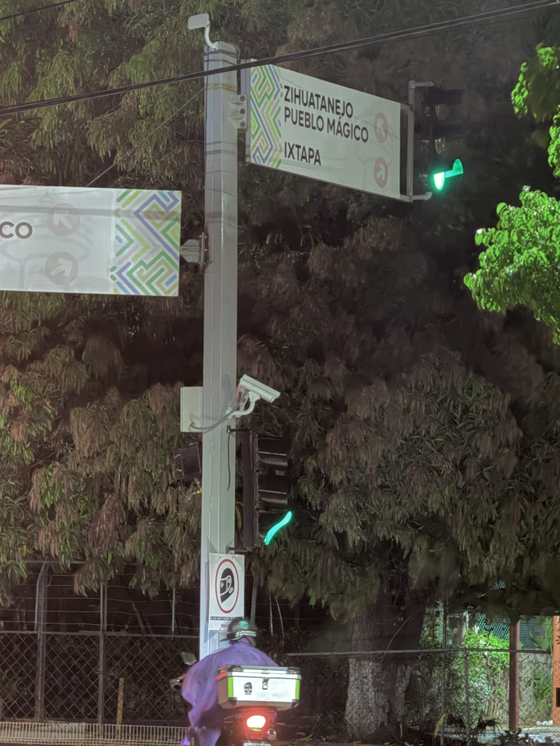 Zihuatanejo refuerza vigilancia con más de 100 cámaras de seguridad en convenio con el Estado