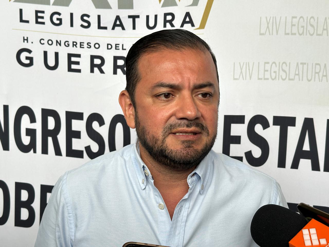 Reducir diputaciones pluris, un reclamo popular añejo: JUG
