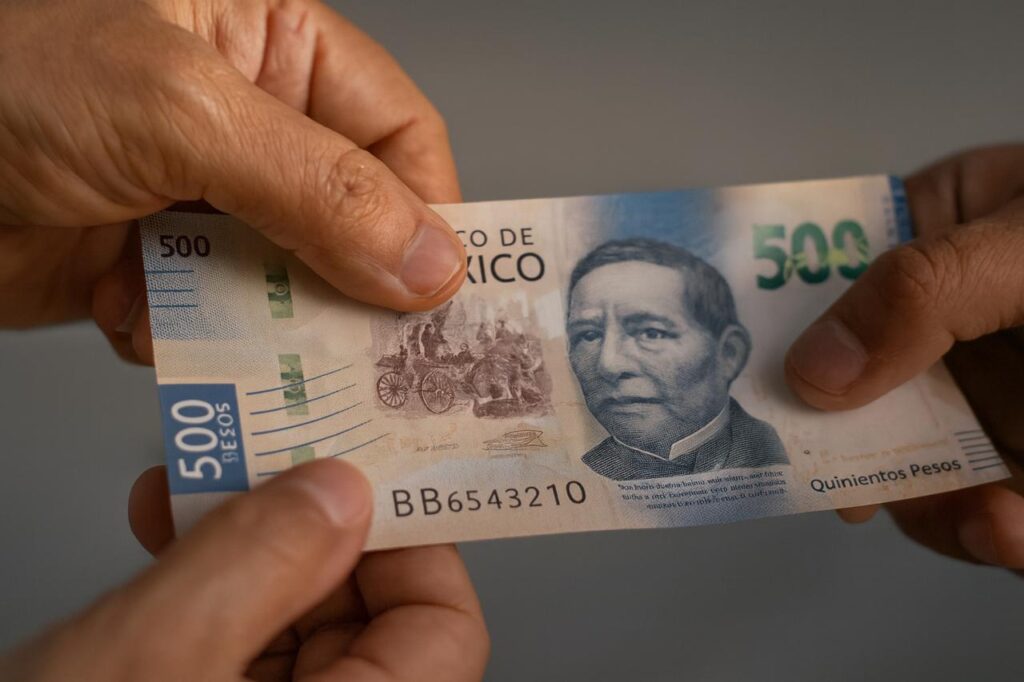 Alertan por circulación de billetes falsos en Coacoyul