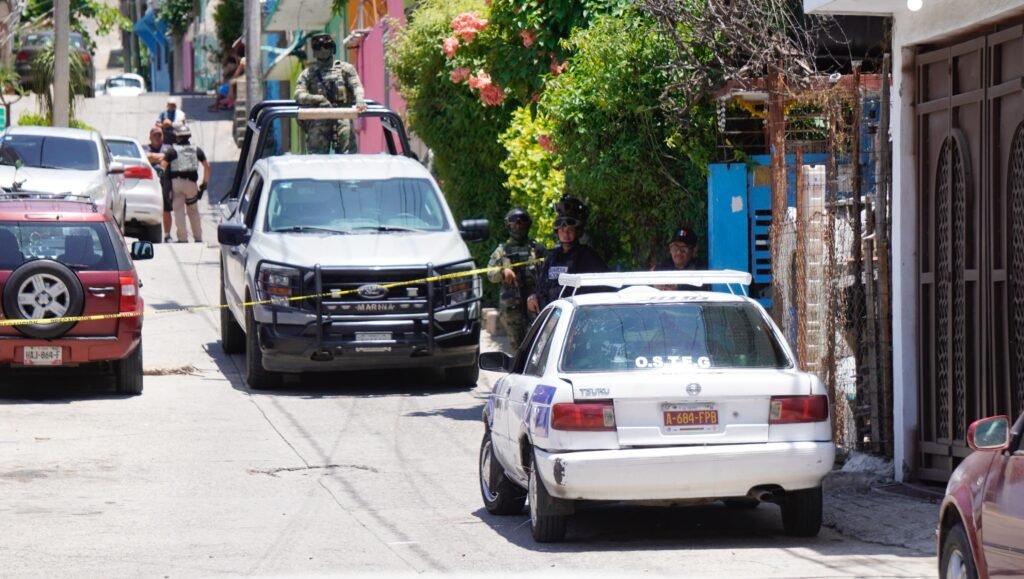Ejecutan a balazos a taxista en la colonia 20 de Noviembre de Acapulco
