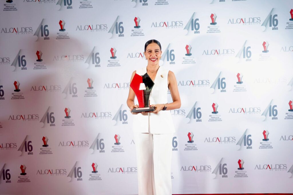 Zihuatanejo, único municipio de Guerrero en ser reconocido en la XV entrega del Premio a las Mejores Prácticas de Gobiernos Locales 2025